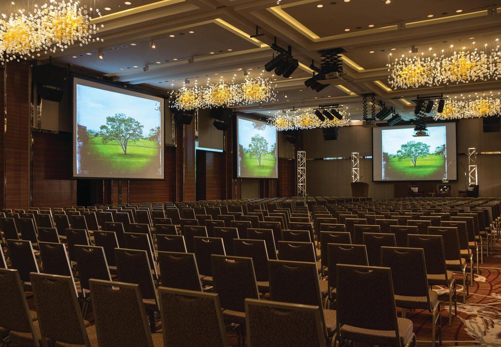 Renaissance Johor Bahru Hotel Zewnętrze zdjęcie A typical conference room